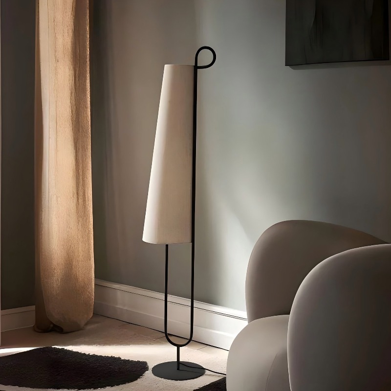 レトロな雰囲気のリビングルーム、ベッドルーム、和風の部屋。日 - Solar Lamp のレビューと価格